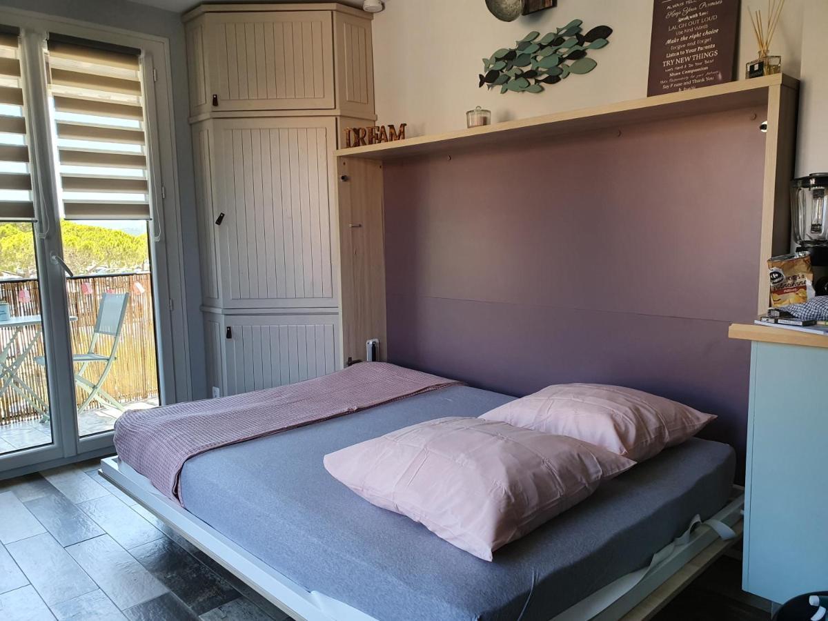 Studio Acces Direct A La Plage La Londe-les-Maures Zewnętrze zdjęcie